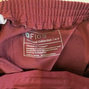 Figs maroon straight leg and Jogger scrub pants selling this as a set of two